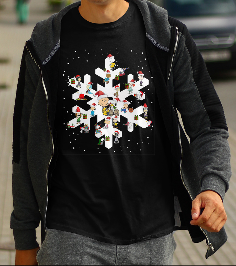 Snoopy And Charlie Brown Peanuts Snowflake Christmas Celebration T-Shirt