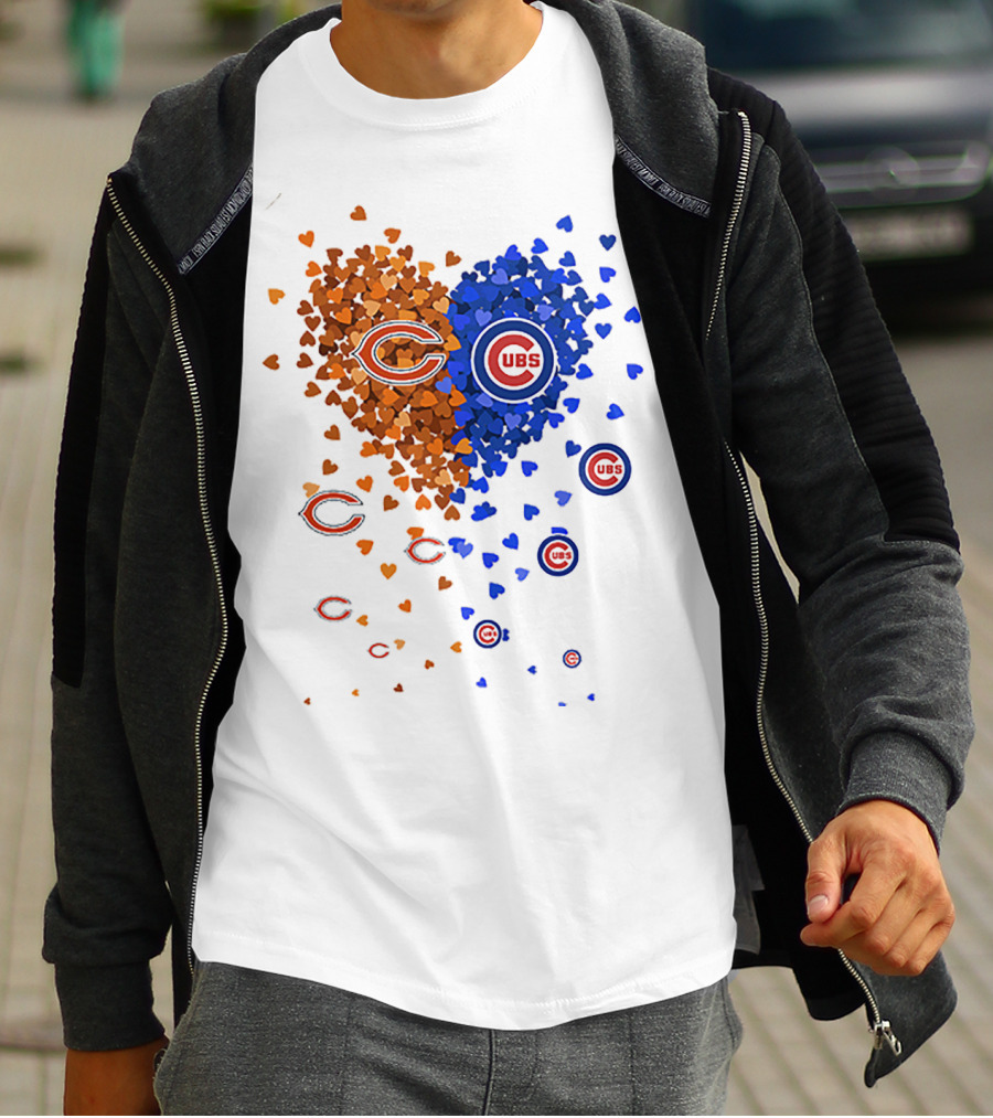 Chicago Bears Cubs Heart Logo Fusion T-Shirt