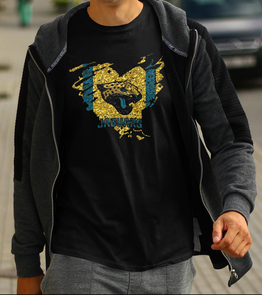 Heart Diamond Jaguars Football Team T-Shirt