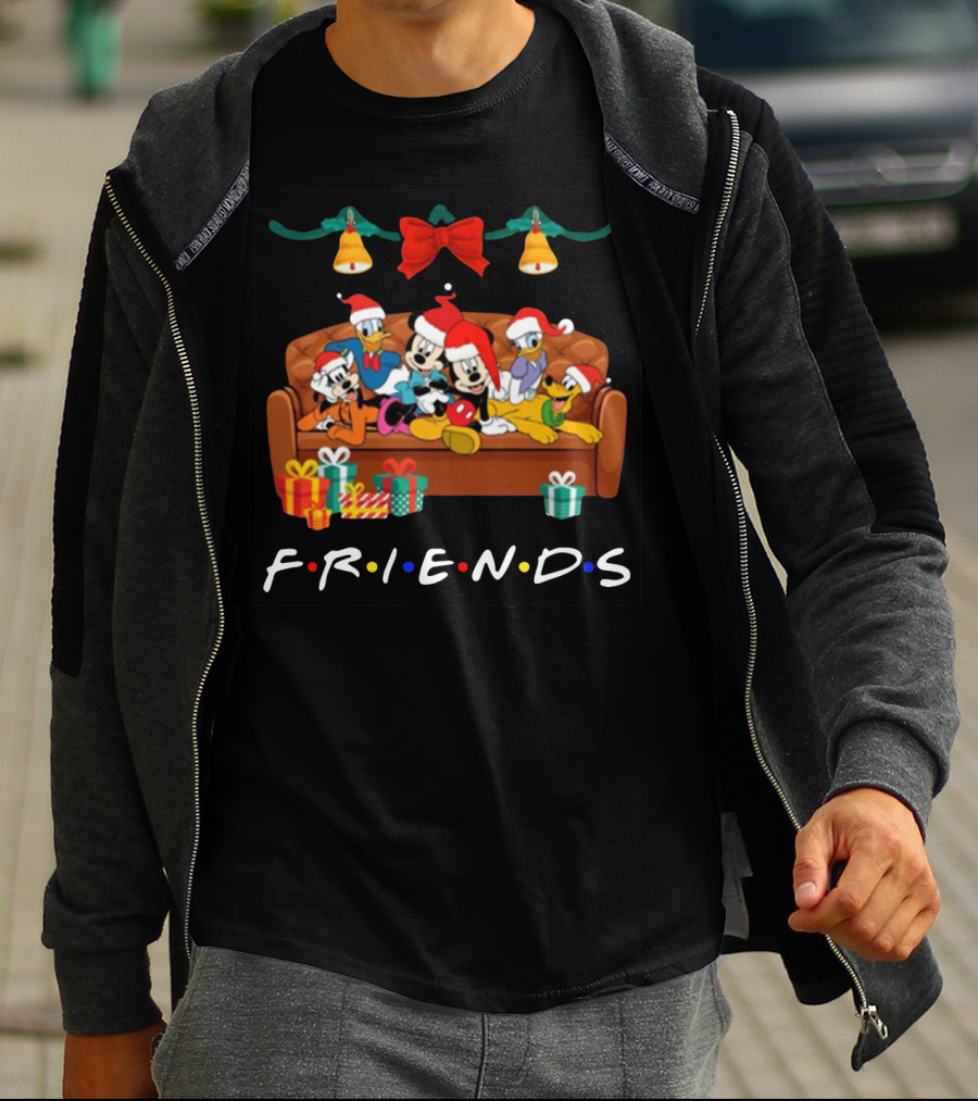 Disney Characters Christmas Friends TV Show Couch Scene T-Shirt