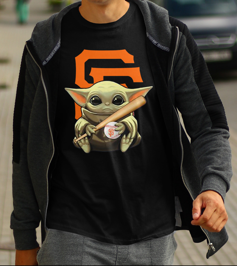 BABY YODA SAN FRANCISCO GIANTS LOGO BASEBALL BAT AND BALL T-Shirt