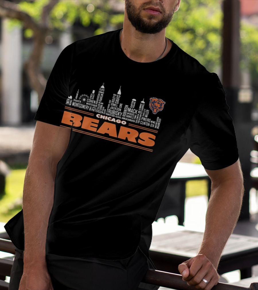 Chicago Bears City Skyline Team Players List T-Shirt