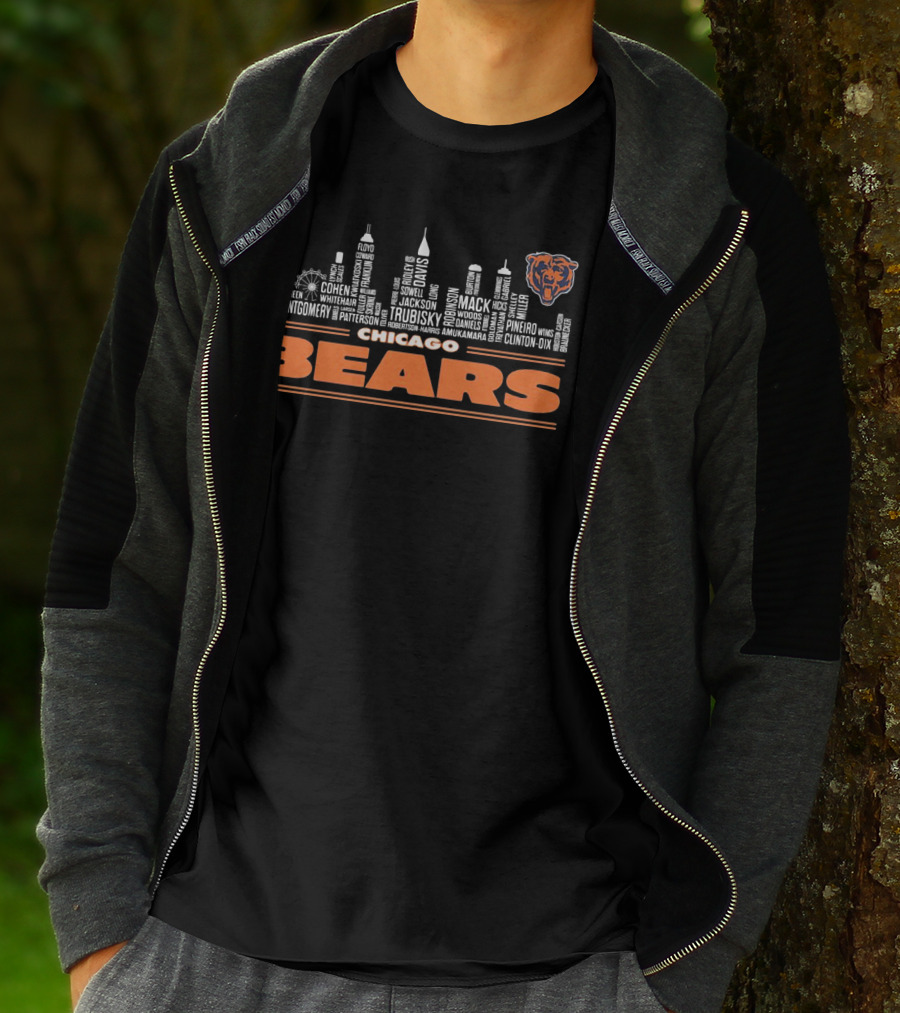Chicago Bears City Skyline Team Players List T-Shirt
