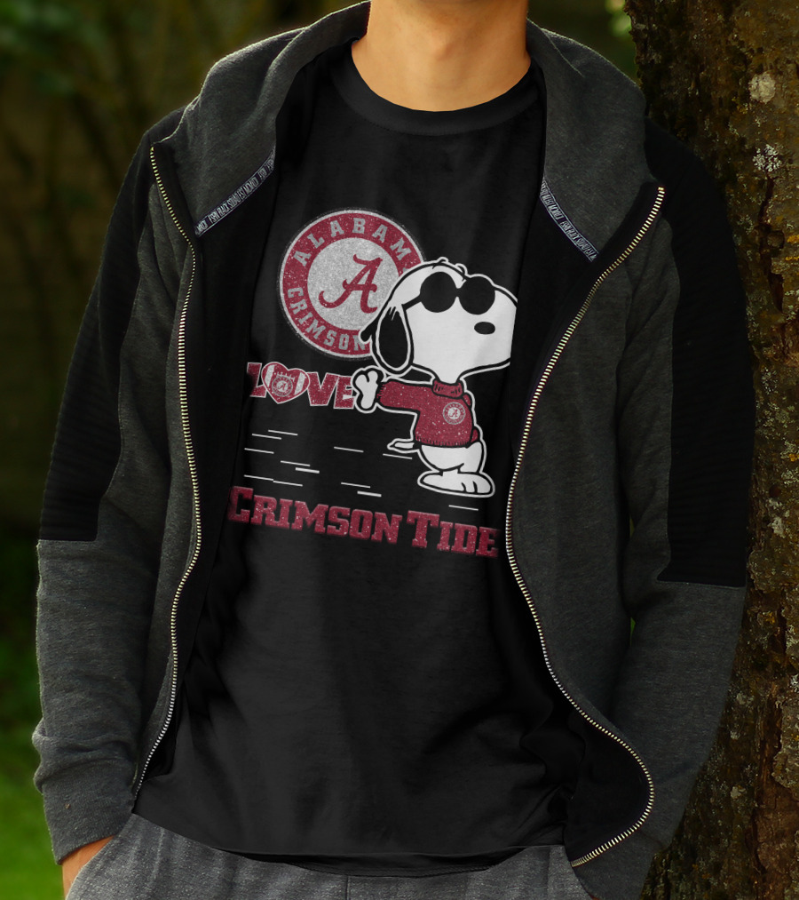 Snoopy Crimson Tide Alabama Love T-Shirt