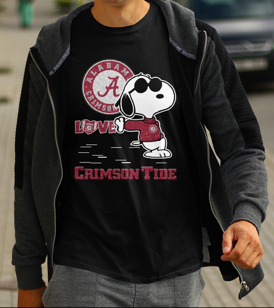 Snoopy Crimson Tide Alabama Love T-Shirt
