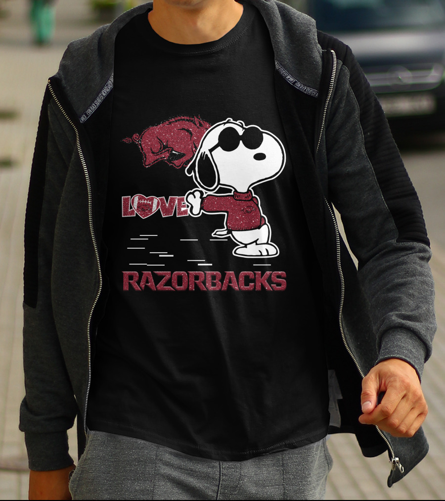 Snoopy Love Razorbacks Arkansas T-Shirt