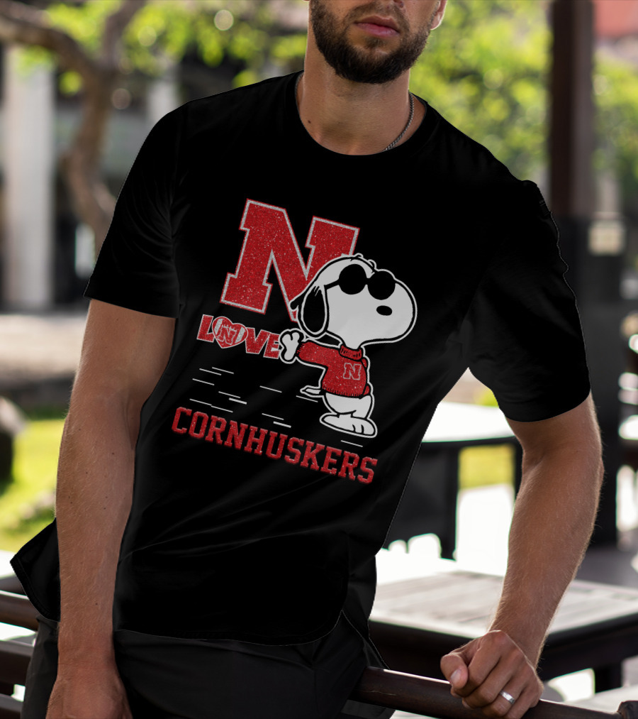Snoopy Nebraska Cornhuskers Love N T-Shirt