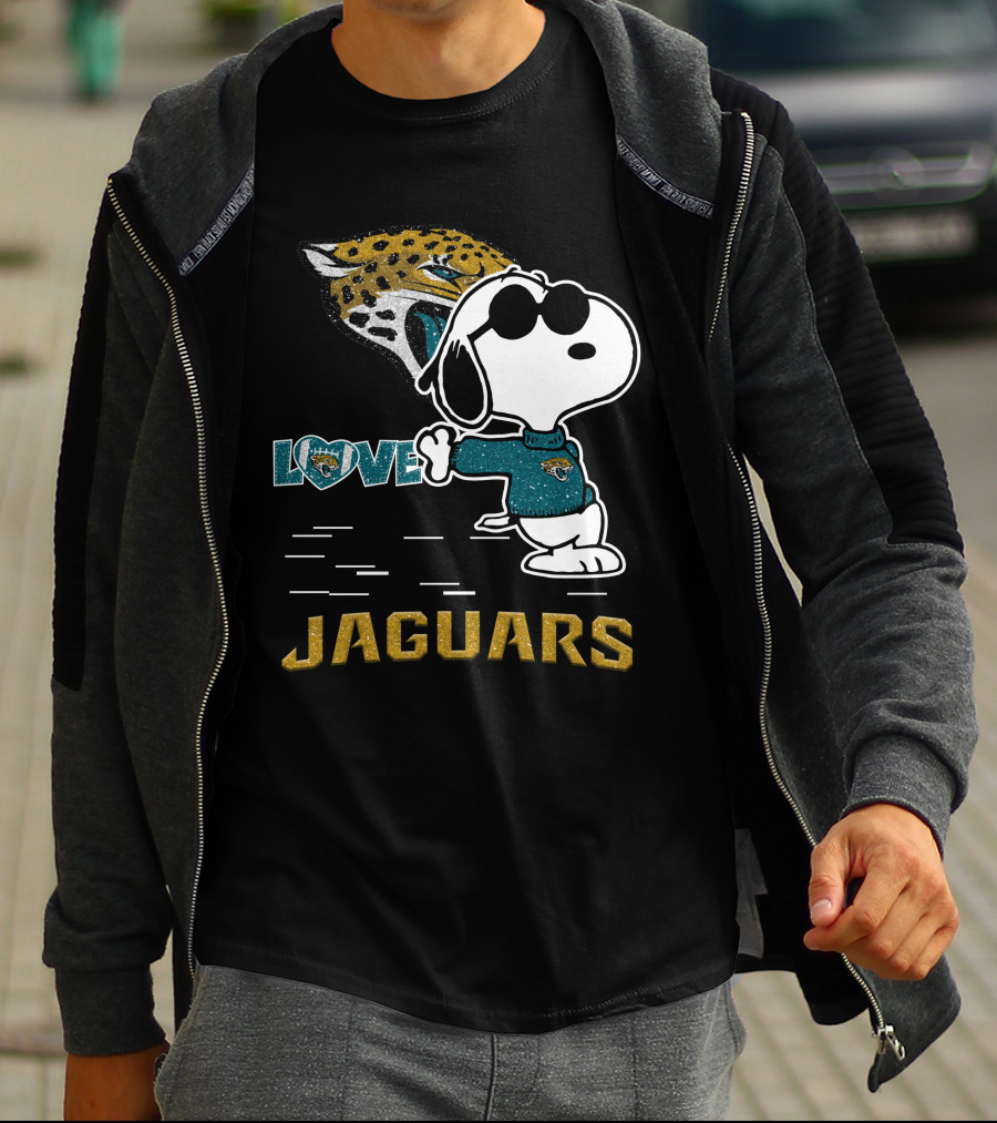 Snoopy Love Jacksonville Jaguars Jaguars T-Shirt