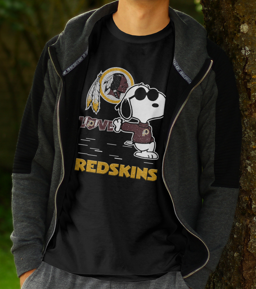 Snoopy Love Washington Redskins Nfl Football Fans 131 T-Shirt