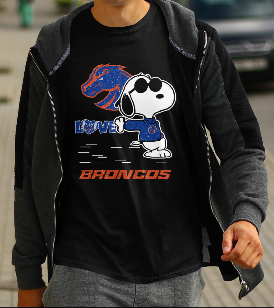 Snoopy Love Boise State Broncos Football Mascot T-Shirt