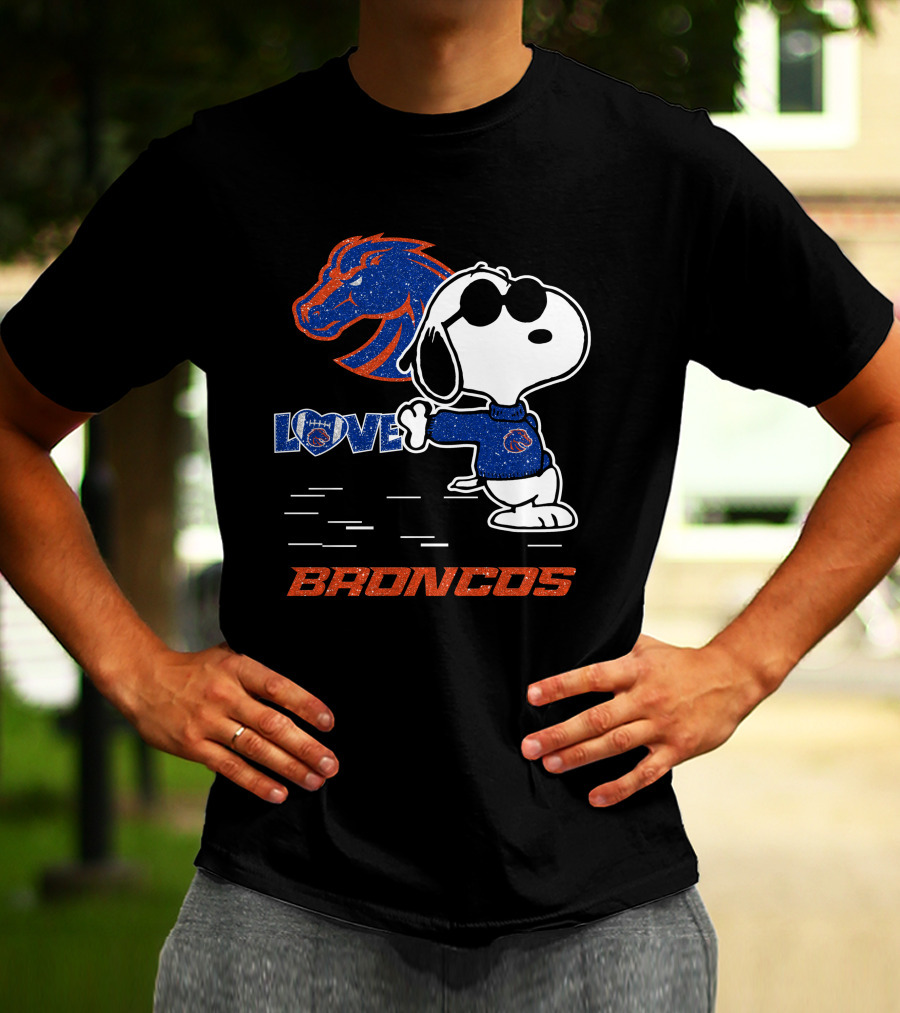 Snoopy Love Boise State Broncos Football Mascot T-Shirt