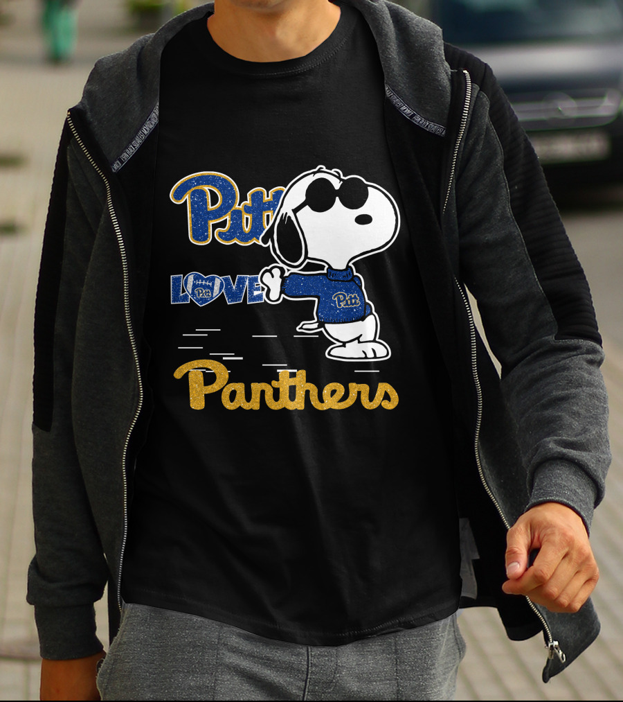 Pitt Love Snoopy Panthers T-Shirt