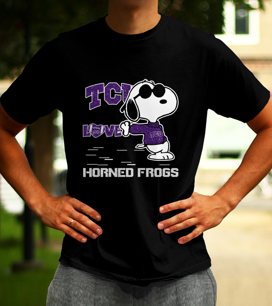 TCU Love Snoopy Horned Frogs T-Shirt