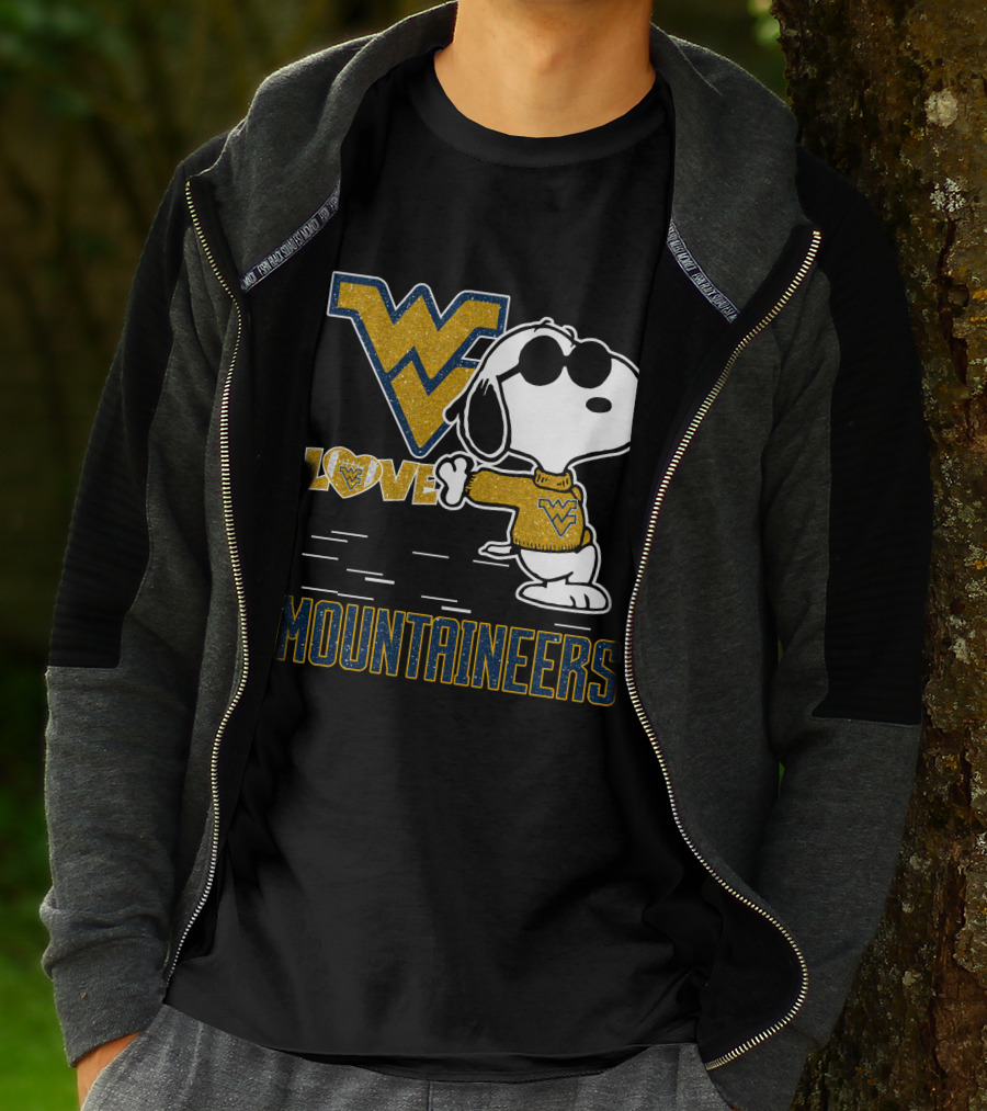 Snoopy Love West Virginia Mountaineers T-Shirt
