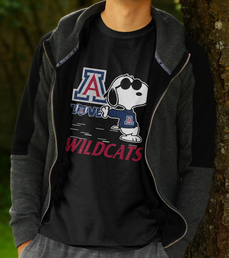 Snoopy Love Arizona Wildcats T-Shirt