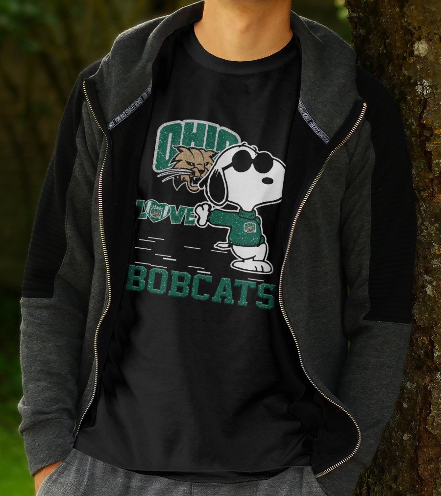 Snoopy Ohio Bobcats Love With Bobcat T-Shirt