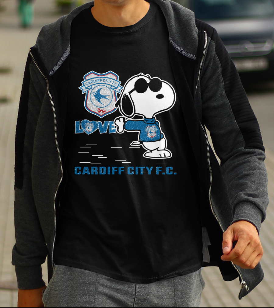 Snoopy Love Cardiff City F.c. T-Shirt