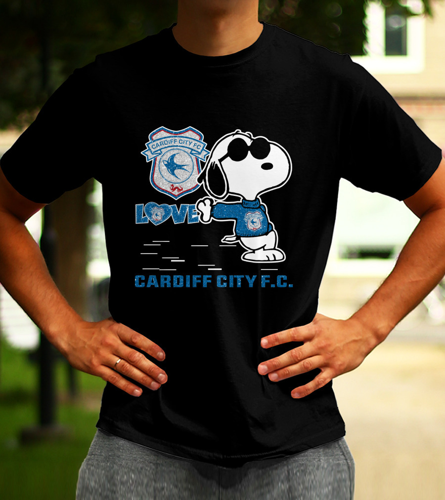 Snoopy Love Cardiff City F.c. T-Shirt