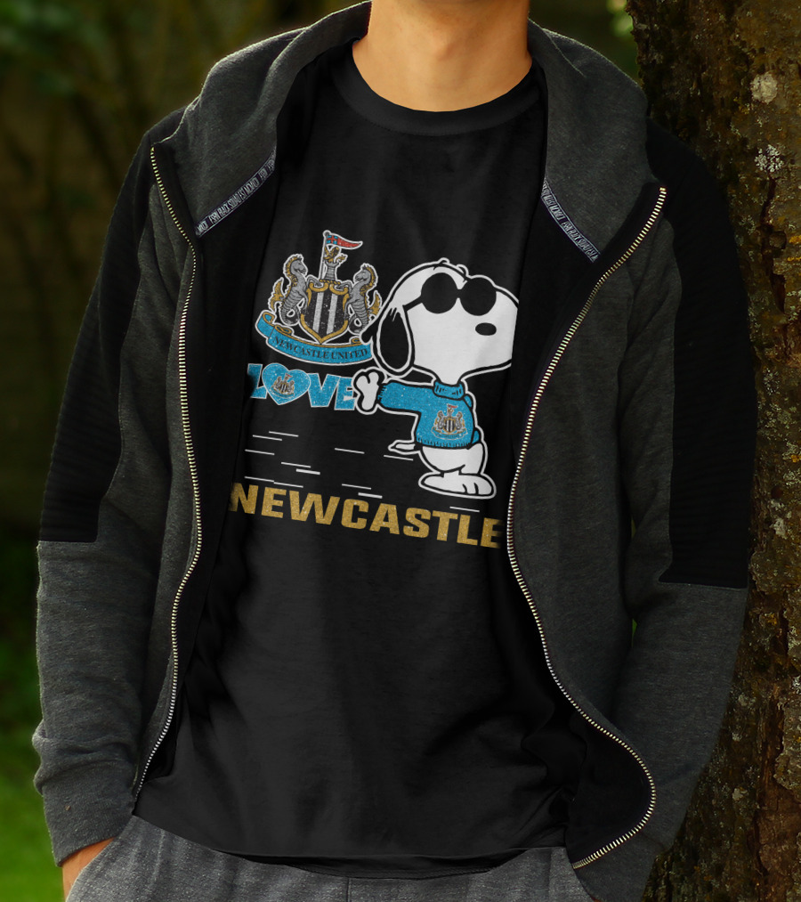 Snoopy Love Newcastle United Football Club T-Shirt
