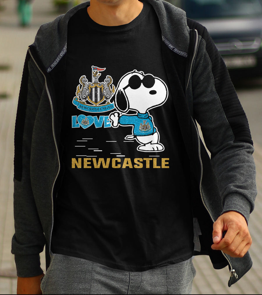 Snoopy Love Newcastle United Football Club T-Shirt
