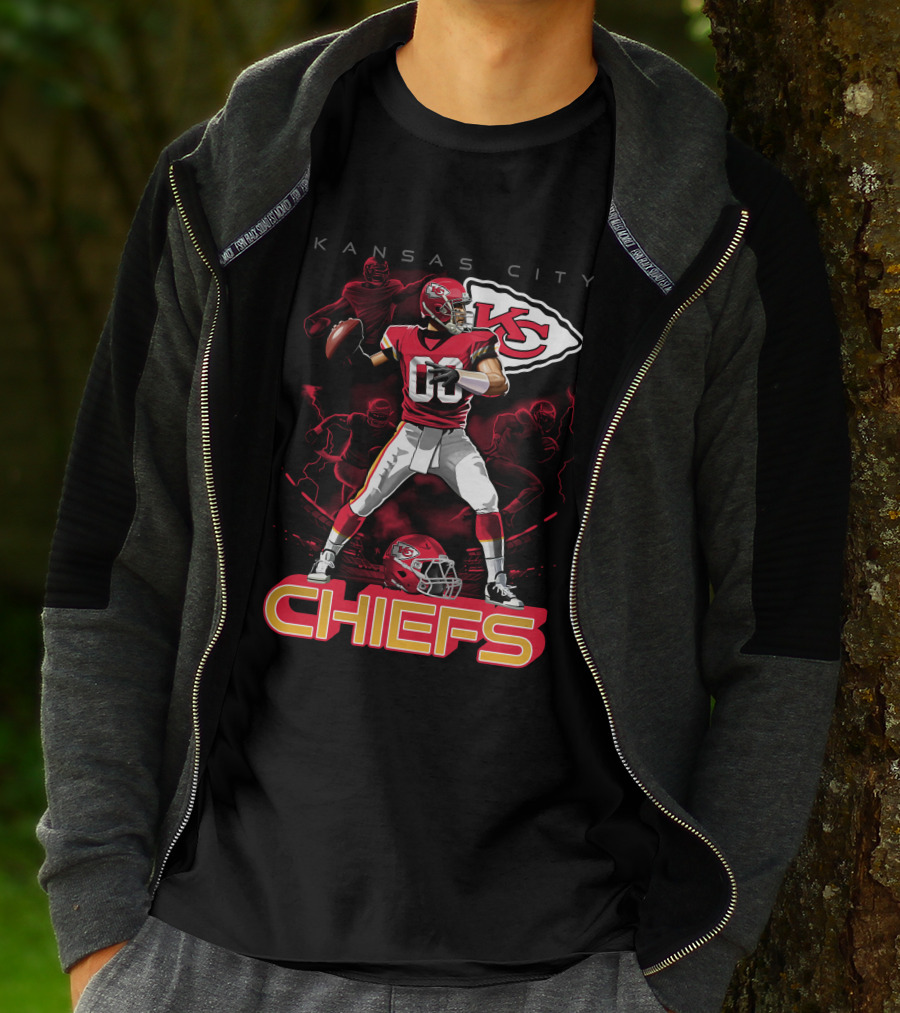 Kansas City Chiefs Football Player With Kc Helmet T-Shirt