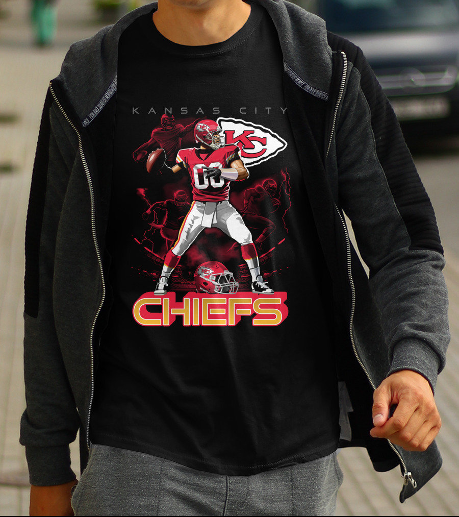 Kansas City Chiefs Football Player With Kc Helmet T-Shirt
