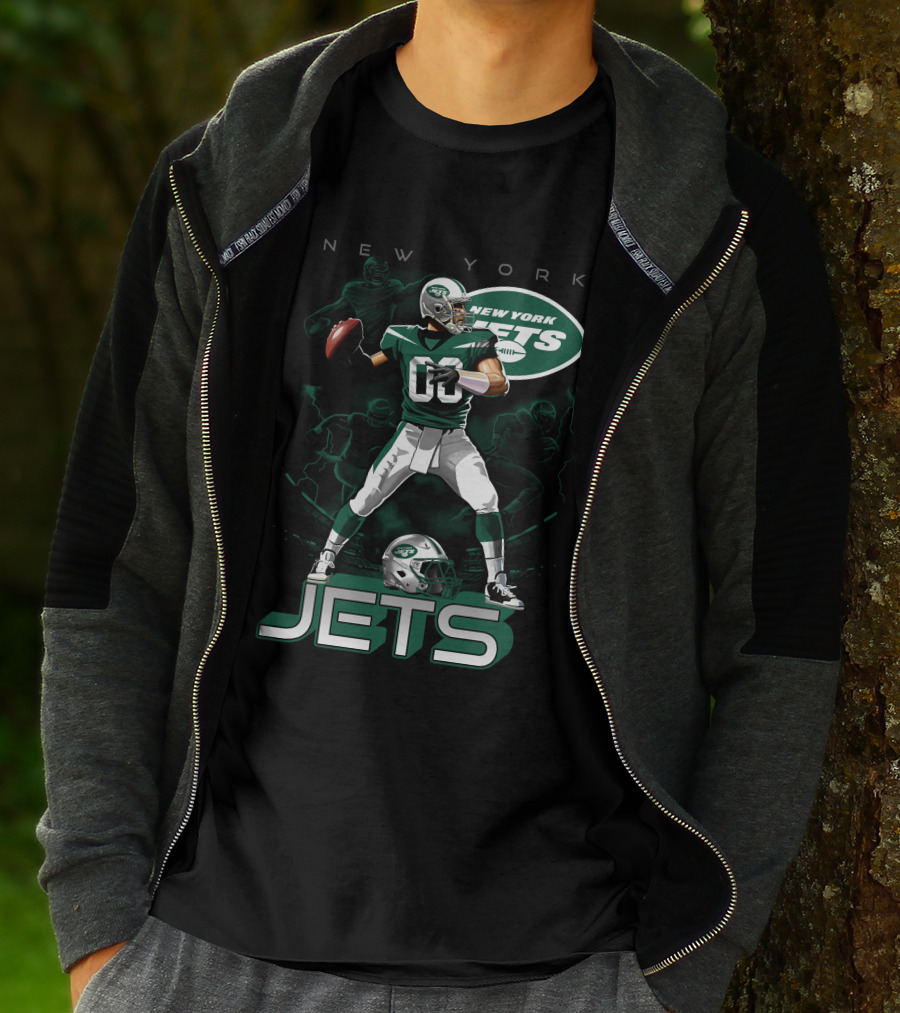 New York Jets Football Quarterback Action And Team T-Shirt
