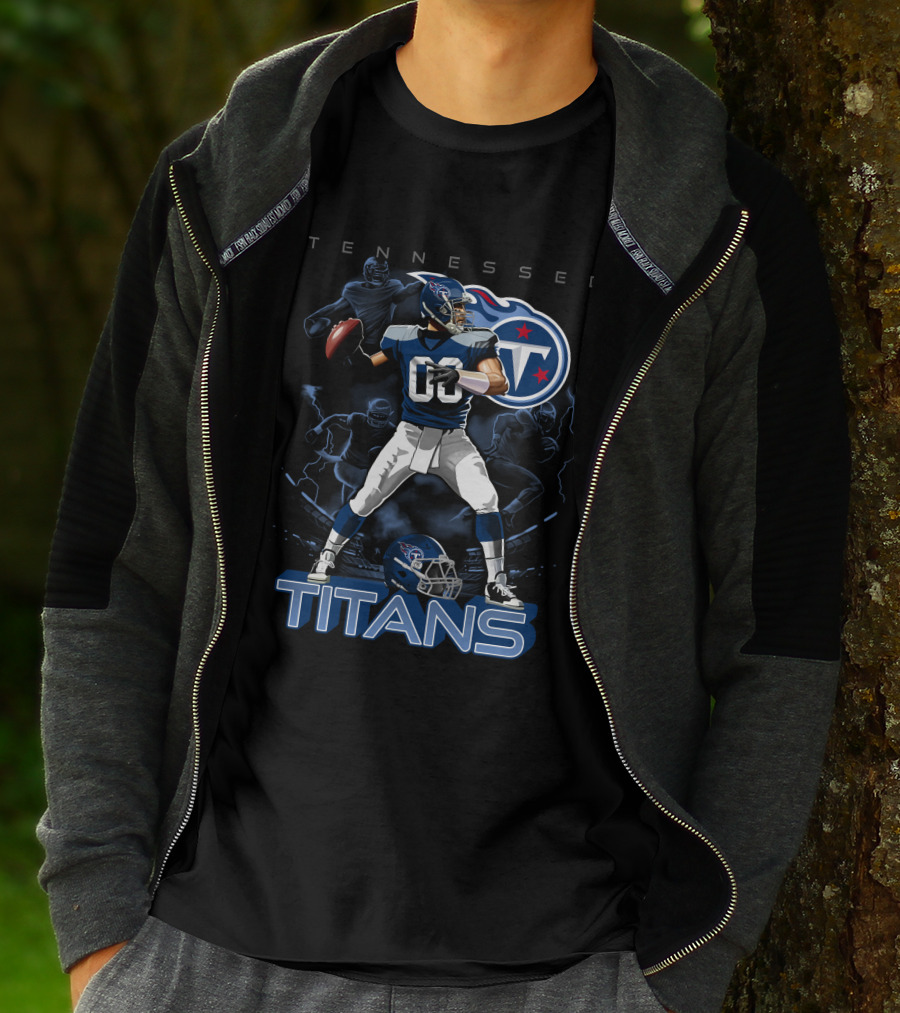 Tennessee Titans Football Player With Logo And Helmet T-Shirt