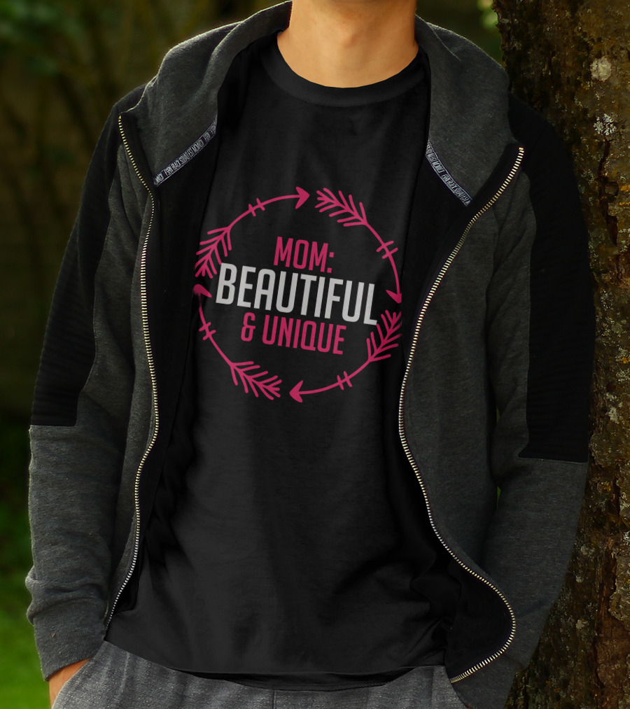 MOM BEAUTIFUL UNIQUE WITH ARROW CIRCLE T-Shirt