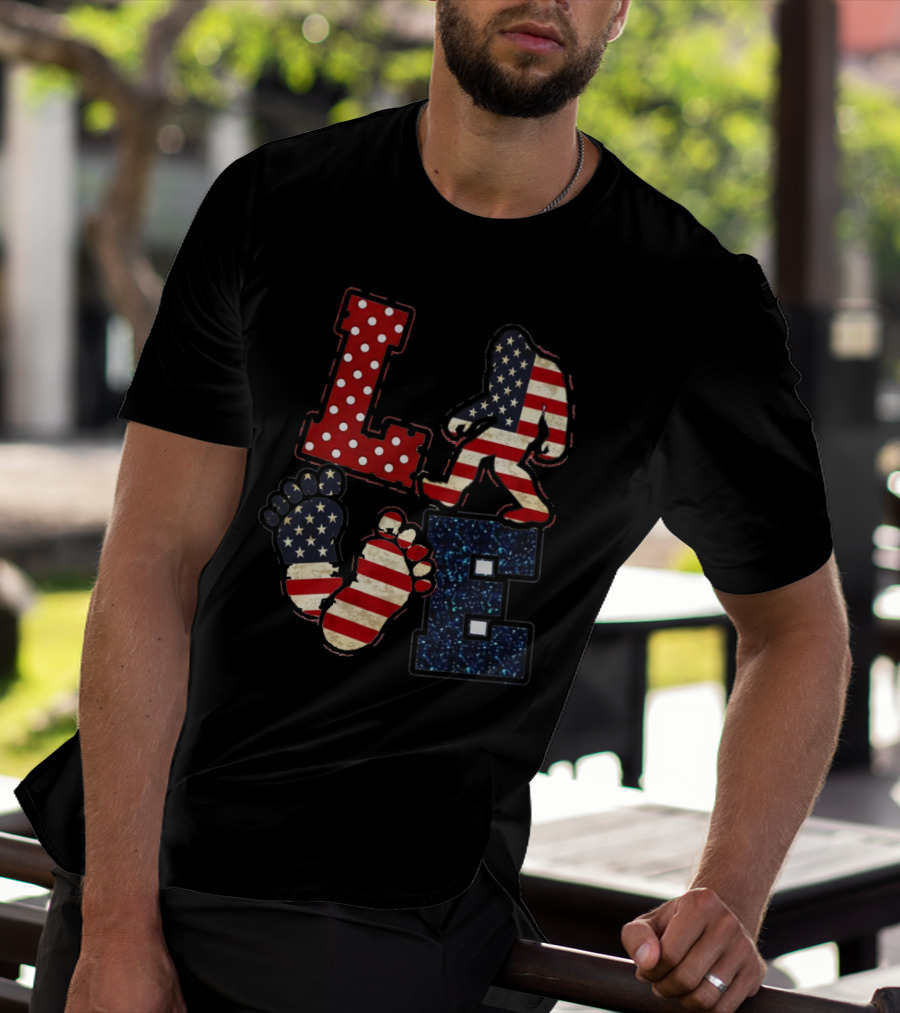 Patriotic Bigfoot Love American Flag T-Shirt