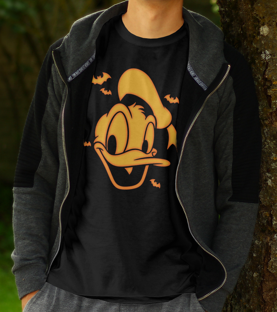 Halloween Donald Duck Carving With Bats T-Shirt