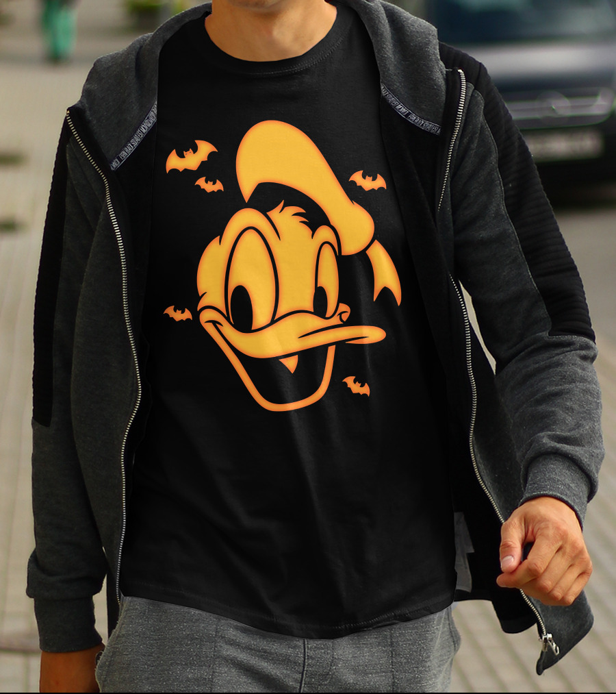 Halloween Donald Duck Carving With Bats T-Shirt
