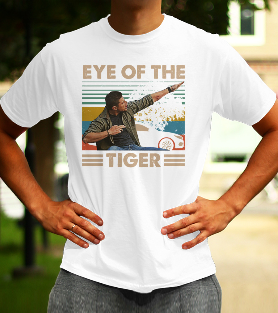 EYE OF THE TIGER Retro Action Pose With Car And Stripes T-Shirt