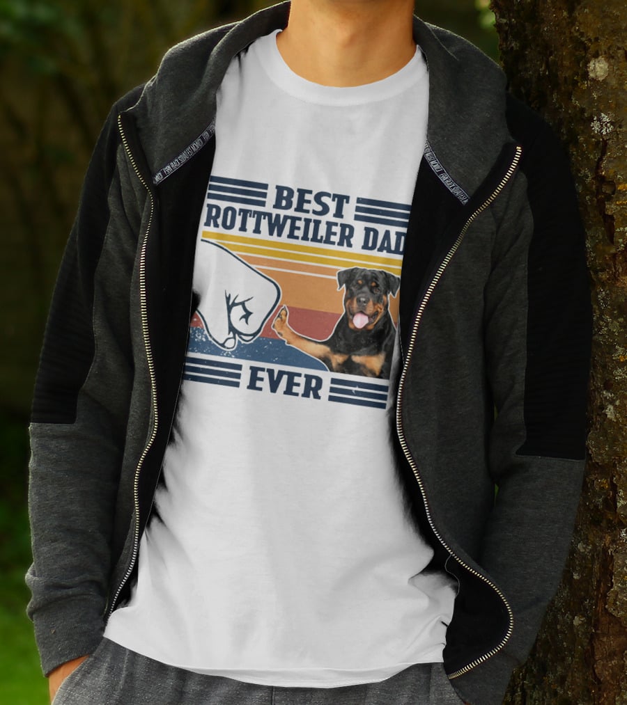 Best Rottweiler Dad Ever Vintage Fist Bump Stripes T-Shirt