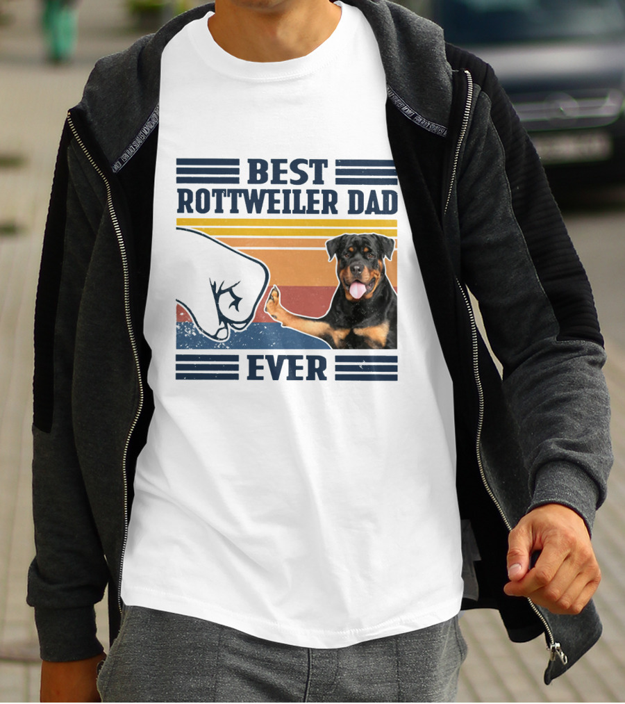 Best Rottweiler Dad Ever Vintage Fist Bump Stripes T-Shirt
