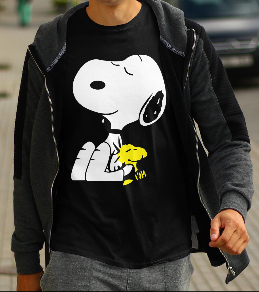 Snoopy Sleep In Peace With Woodstock Sleeping In Black And White Peanuts Comic T-Shirt