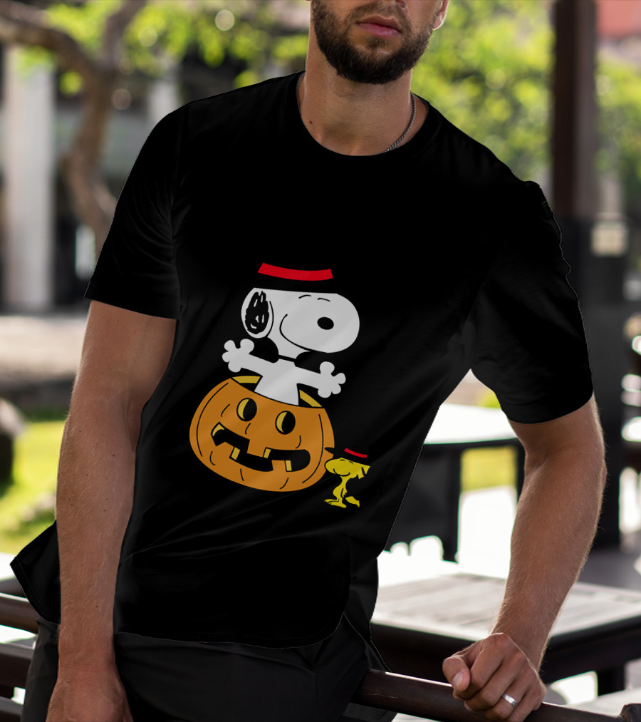 Snoopy Woodstock Halloween Pumpkin Witch Hat T-Shirt