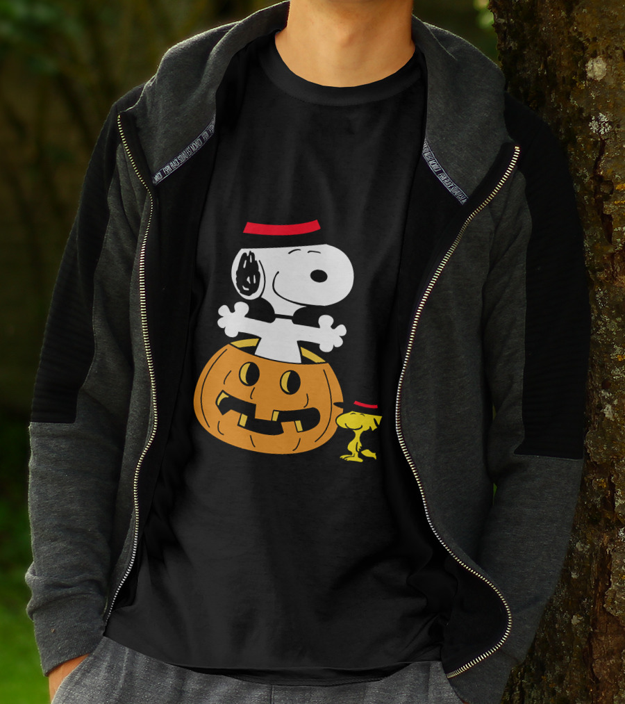 Snoopy Woodstock Halloween Pumpkin Witch Hat T-Shirt