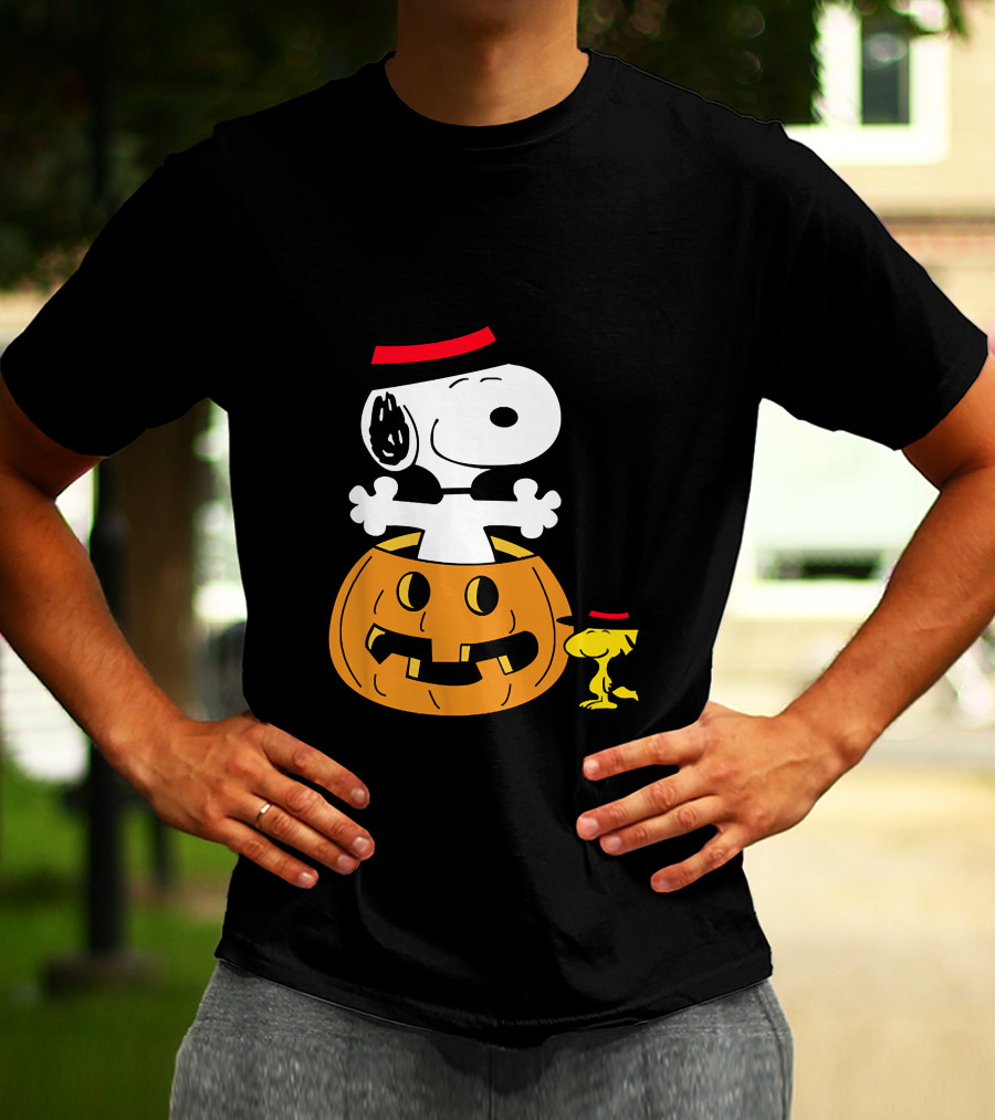 Snoopy Woodstock Halloween Pumpkin Witch Hat T-Shirt