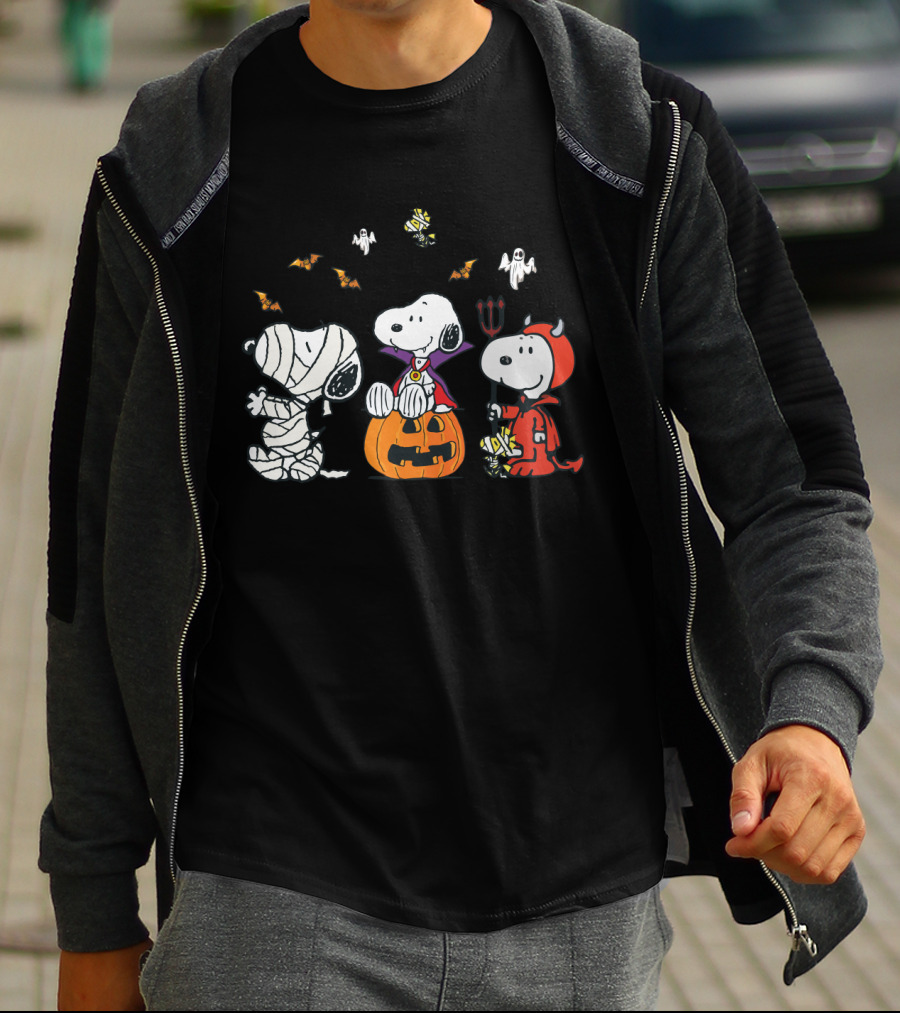 Snoopy Halloween Mummy Vampire Devil Woodstock Peanuts Characters T-Shirt