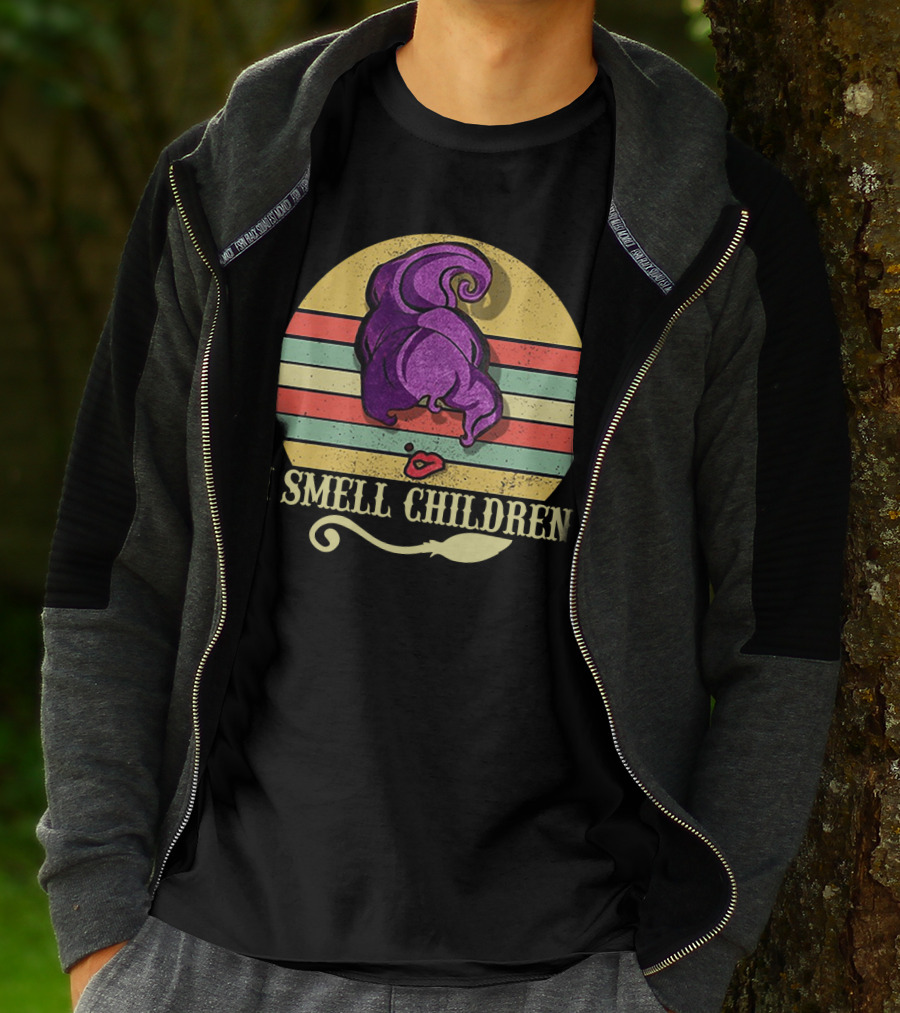 I Smell Children Vintage Sunset Mary Sanderson Hocus Pocus Witch Hat Retro Stripes T-Shirt