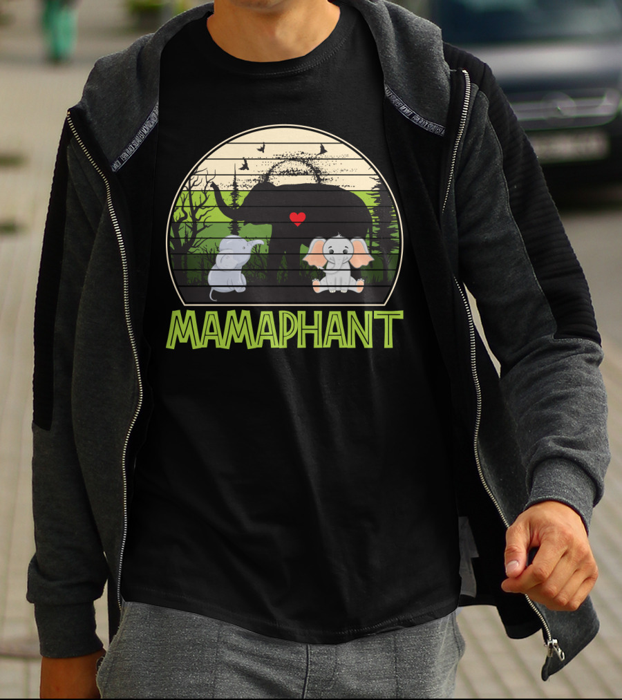 Mamaphant Cute Elephant Mom With Heart And Baby Elephants T-Shirt
