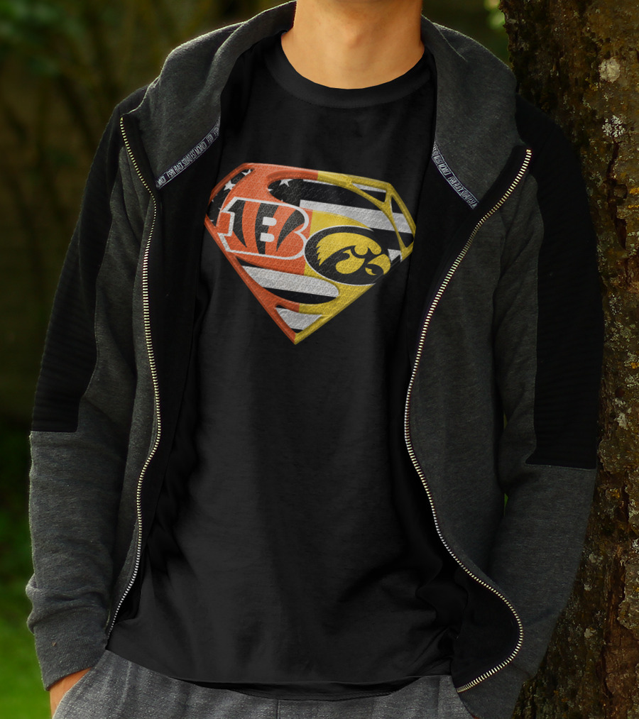 Superman Logo Cincinnati Bengals Iowa Hawkeyes Football Flag T-Shirt