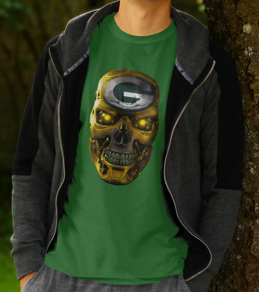 SKULL PACKERS WITH GREEN BAY FACEPLATE T-Shirt