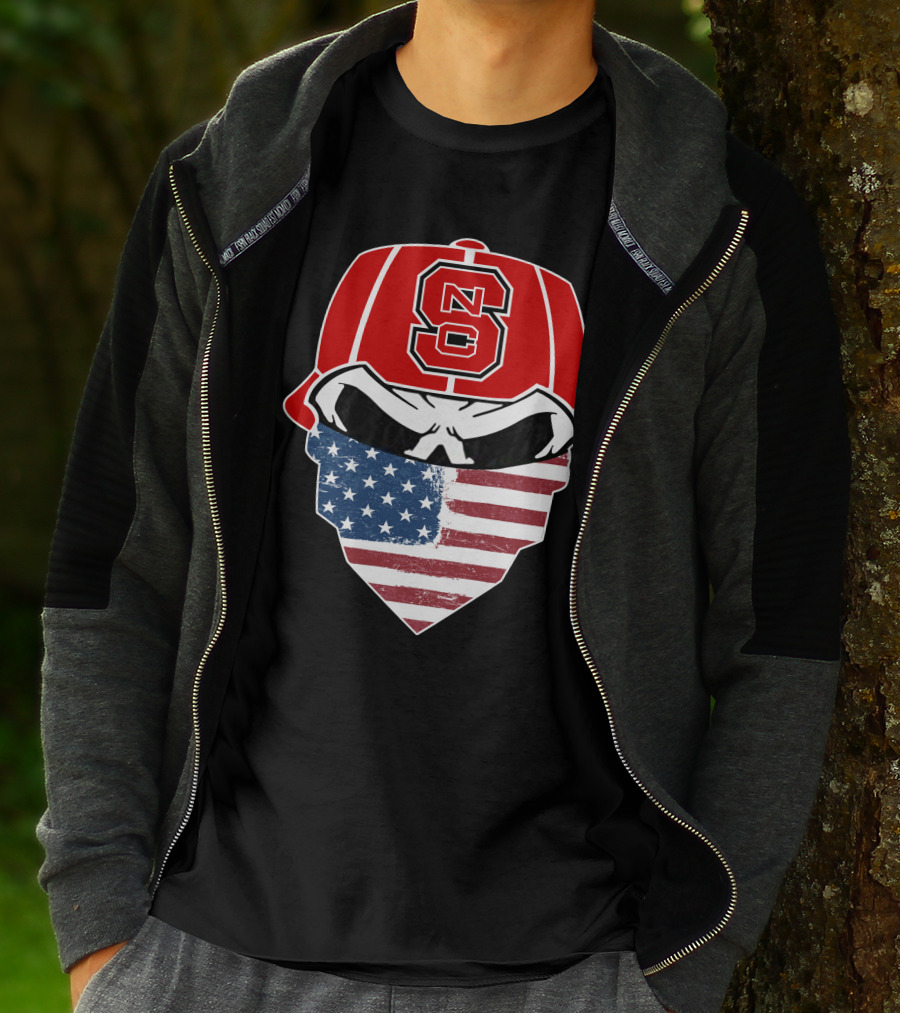 NC State Skuls American Flag Bandana Hat T-Shirt