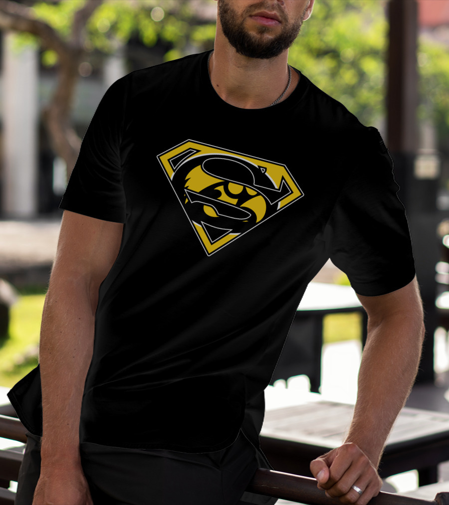 Super Man Iowa Hawkeyes Iconic Emblem Fusion T-Shirt