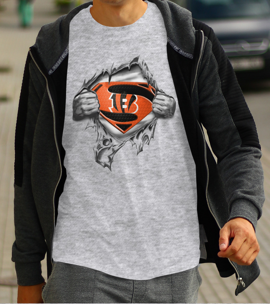 Cincinnati Bengals Super Man Logo Rip Football Fan T-Shirt