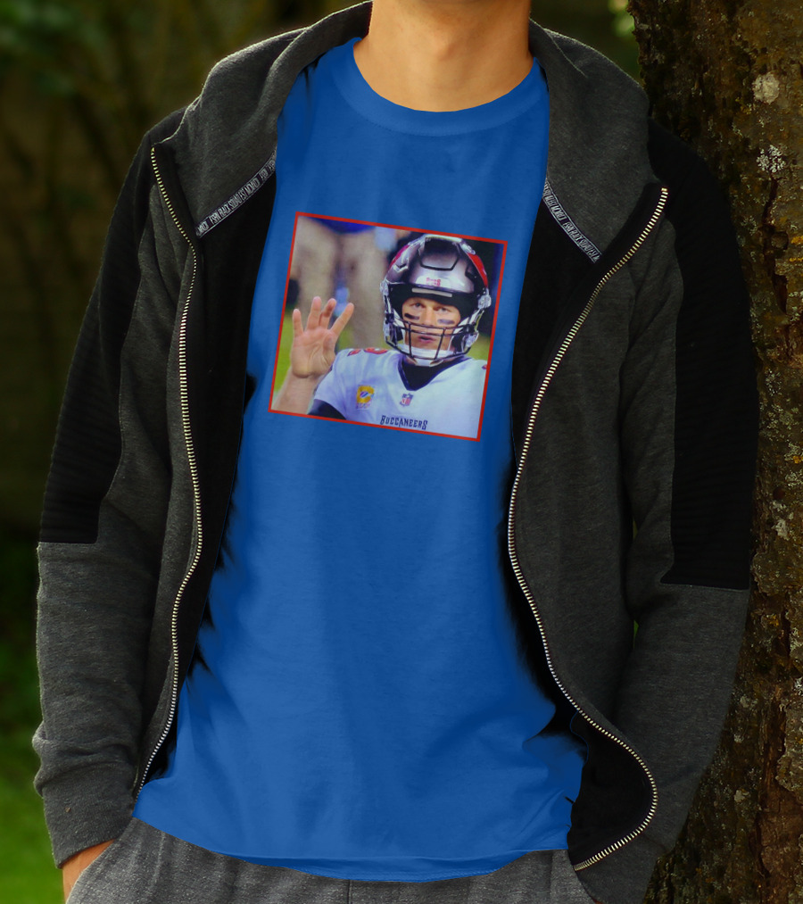 Tom Brady Blunder Tampa Bay Buccaneers Football Quarterback T-Shirt