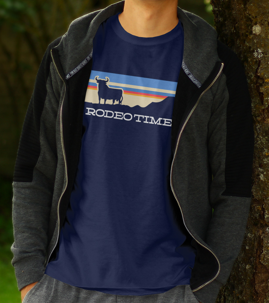 Rodeo Time Sunset Bull Silhouette By Dale Brisby T-Shirt