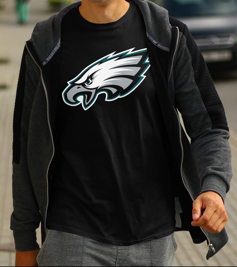 Philadelphia Eagles Football Team Fan Emblem T-Shirt